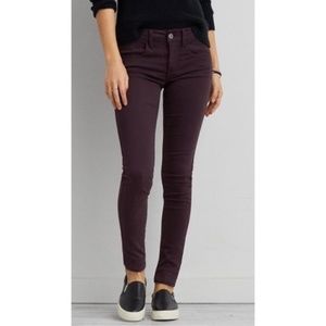 Burgundy American Eagle Super Stretch Jeggings